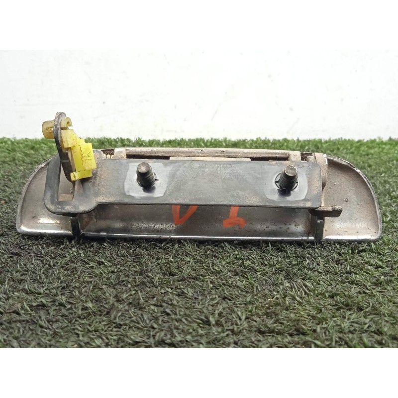 Recambio de maneta exterior delantera izquierda para nissan cabstar e 3.0 diesel referencia OEM IAM SINREFERENCIA  