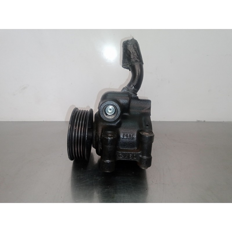 Recambio de bomba direccion para ford fiesta (cbk) 1.6 16v cat referencia OEM IAM 2DD2503  