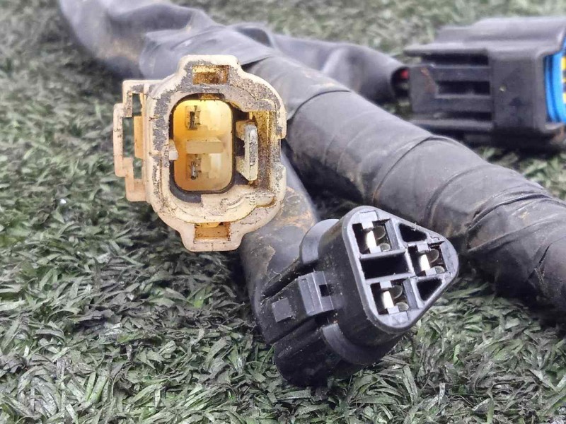 Recambio de instalacion electrica para yamaha yzf-r 1 yzf-r1 referencia OEM IAM 4C8843590000  