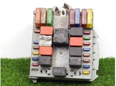 Recambio de caja reles / fusibles para fiat punto berlina (188) 1.2 16v cat referencia OEM IAM 46778448  