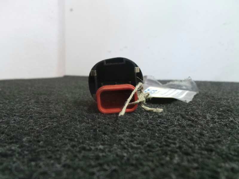 Recambio de mando elevalunas delantero derecho para ford fiesta (cbk) 1.6 16v cat referencia OEM IAM   