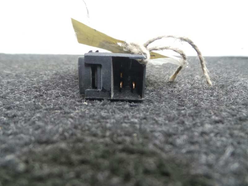 Recambio de mando elevalunas trasero izquierdo para skoda octavia berlina (1u2) 1.6 referencia OEM IAM   4 PINES