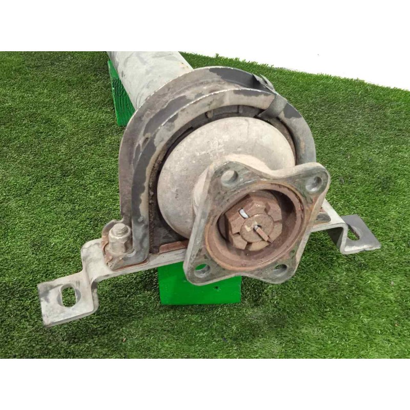 Recambio de transmision central para nissan l-80 4.0 referencia OEM IAM  TRASERA - 1/2.TRAMOS LONGITUD: 670MM