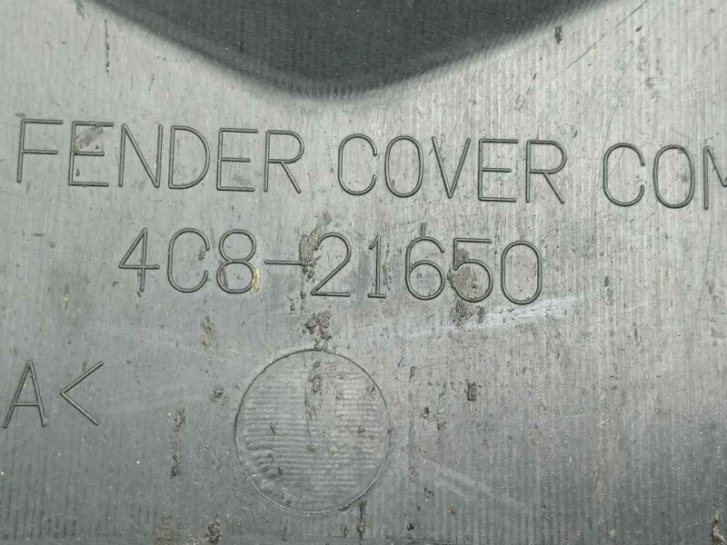 Recambio de guardabarros trasero para yamaha yzf-r 1 yzf-r1 referencia OEM IAM 4C8216500000  