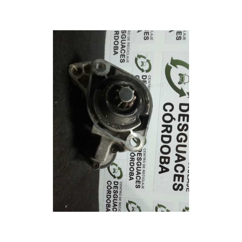 Recambio de motor arranque para volkswagen golf iv berlina (1j1) 1.6 referencia OEM IAM 0001121006-020911023F BOSCH 