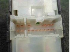 Recambio de mando elevalunas delantero izquierdo para nissan almera (n16/e) 2.2 16v turbodiesel cat referencia OEM IAM 25401BU81 2