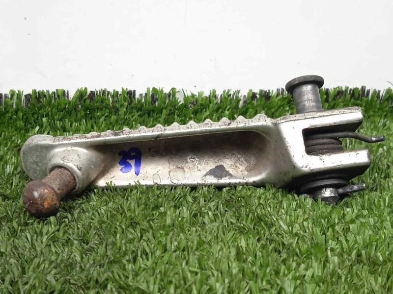 Recambio de estribo para yamaha yzf-r 1 yzf-r1 referencia OEM IAM 5VY274100000 DELANTERO.IZQUIERDO 