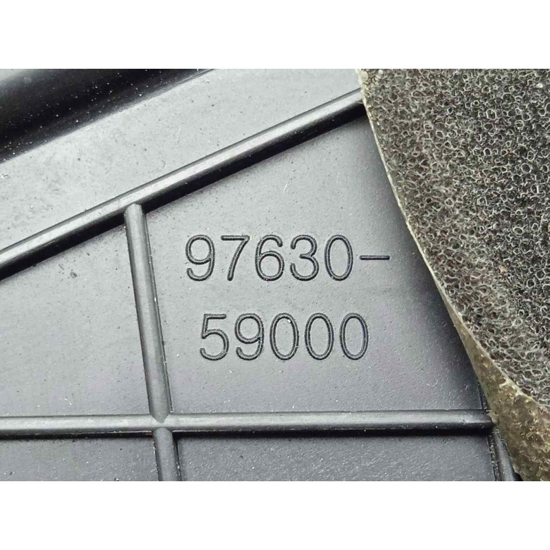 Recambio de aireador delantero izquierdo para hyundai h350 pritsche 2.5 crdi cat referencia OEM IAM 9763059000  