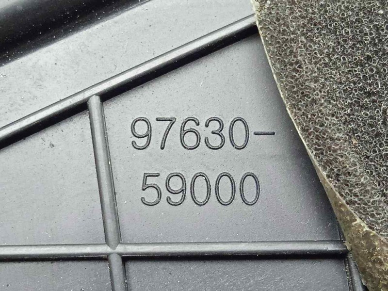 Recambio de aireador delantero izquierdo para hyundai h350 pritsche 2.5 crdi cat referencia OEM IAM 9763059000  