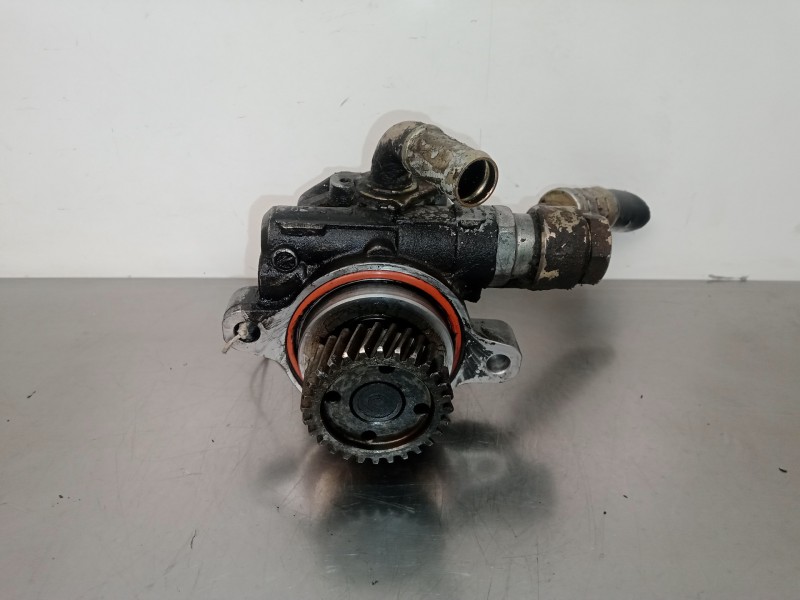 Recambio de bomba direccion para opel monterey 3.0 dti cat referencia OEM IAM NOTIENEREFERENCIA  