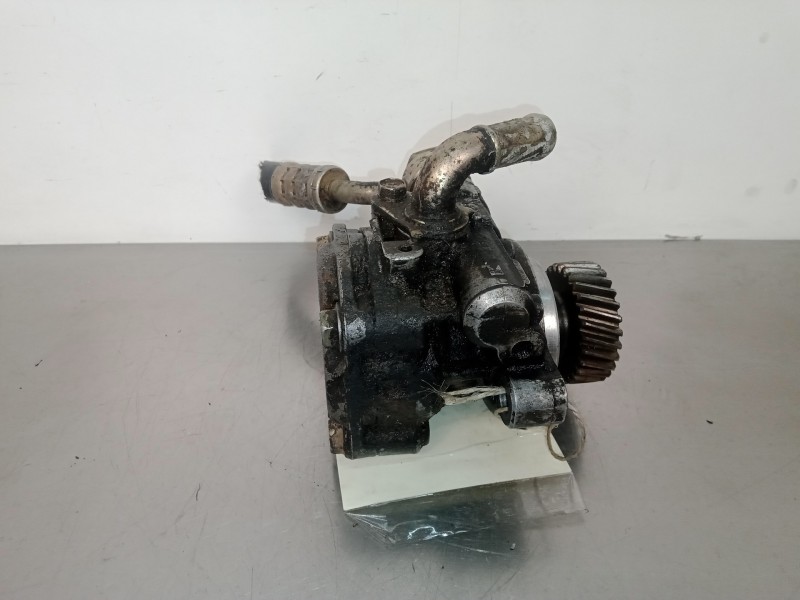 Recambio de bomba direccion para opel monterey 3.0 dti cat referencia OEM IAM NOTIENEREFERENCIA  