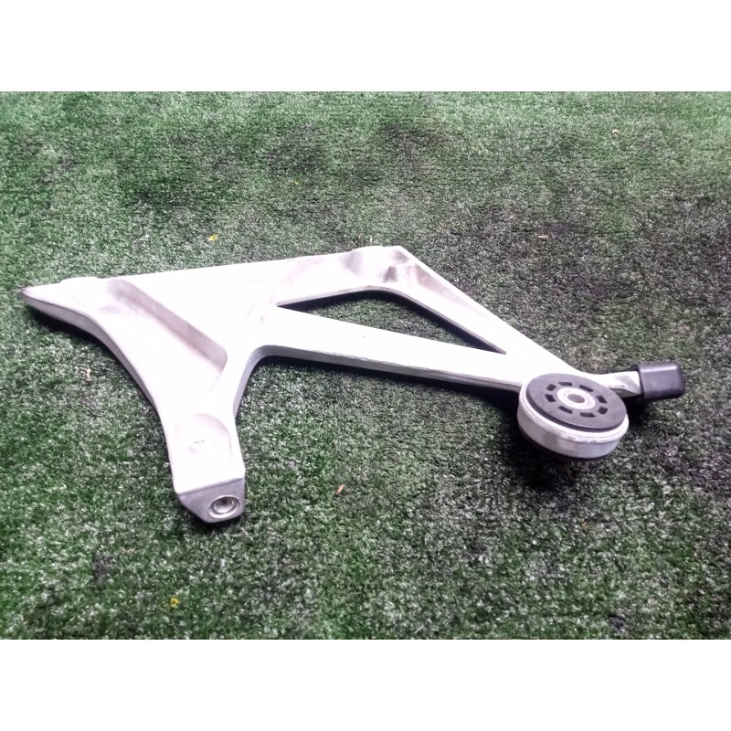 Recambio de posapie para bmw r 1200 rt referencia OEM IAM 46718534790 ESTRIBERA TRASERA DERECHA K52 - 14-19