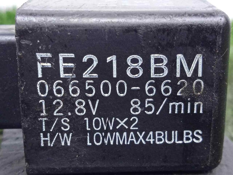 Recambio de rele para yamaha yzf-r 1 yzf-r1 referencia OEM IAM 0665006620  