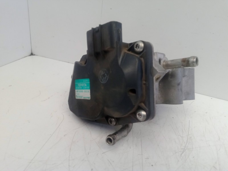 Recambio de valvula egr para toyota auris 1.4 turbodiesel cat referencia OEM IAM 2580033010-VN1501000030  