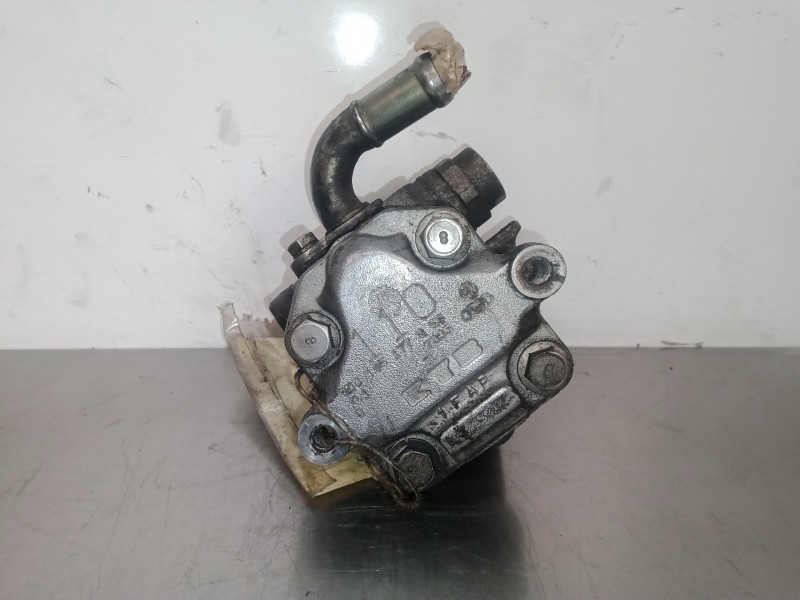 Recambio de bomba direccion para volkswagen passat berlina (3b3) 1.9 tdi referencia OEM IAM 8D0145177Q  7005