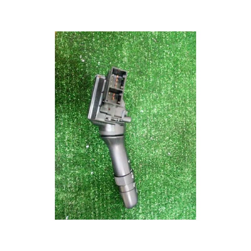 Recambio de mando limpia para toyota auris 1.3 16v cat referencia OEM IAM 02411-J99-17F582 07-13 