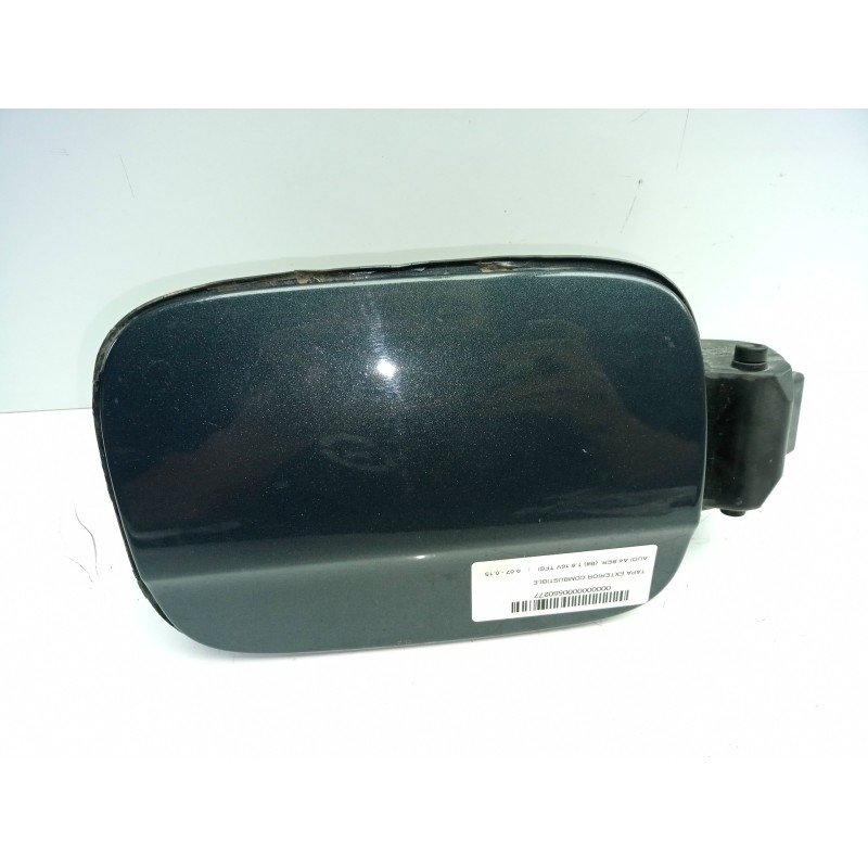 Recambio de tapa exterior combustible para audi a4 ber. (b8) 1.8 16v tfsi referencia OEM IAM 8K0809999D  