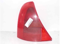 Recambio de piloto trasero izquierdo para renault clio ii fase i (b/cbo) 1.2 referencia OEM IAM  98-01 FISURADO