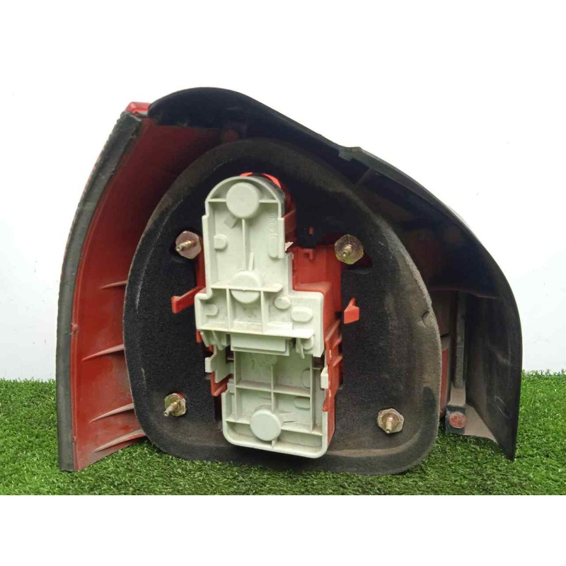 Recambio de piloto trasero derecho para audi a3 (8l) 1.6 referencia OEM IAM 8L0945096B  