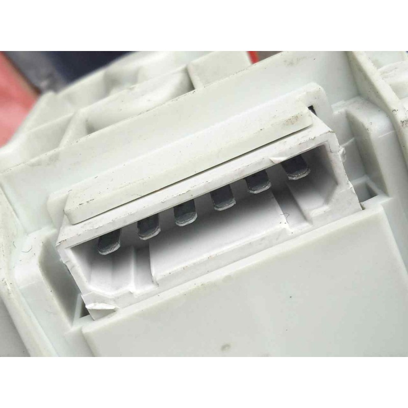 Recambio de piloto trasero derecho para audi a3 (8l) 1.6 referencia OEM IAM 8L0945096B  