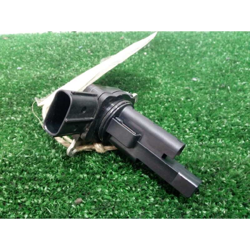 Recambio de caudalimetro para toyota auris 1.3 16v cat referencia OEM IAM 2220437010-1974005080-04L09  DENSO