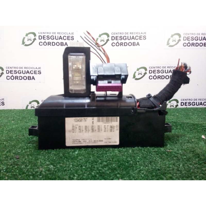 Recambio de caja reles / fusibles para volkswagen tiguan (5n1) 2.0 tdi referencia OEM IAM 1034581797  