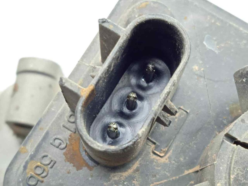 Recambio de faro derecho para hyundai trajet (fo) 2.0 16v cat referencia OEM IAM SINREFERENCIA  