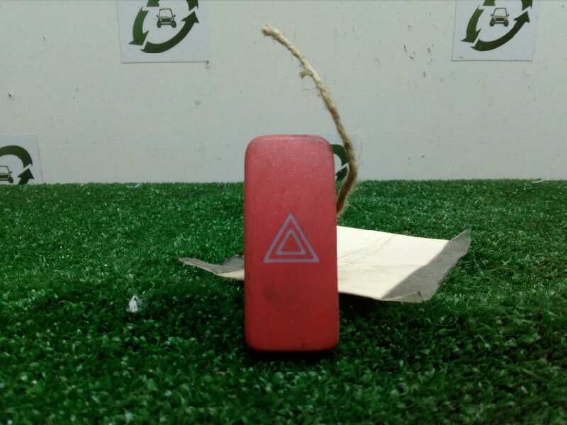 Recambio de warning para toyota auris 1.3 16v cat referencia OEM IAM 8433202131-1779  