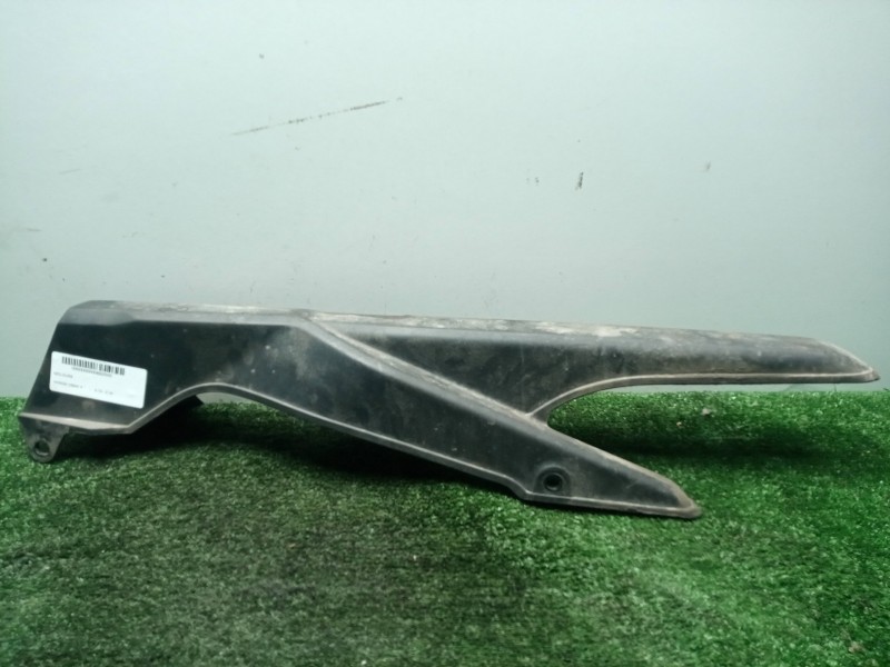 Recambio de moldura para honda cb500 x referencia OEM IAM 40510MGZJ000. 13-18 PROTECTOR.CADENA