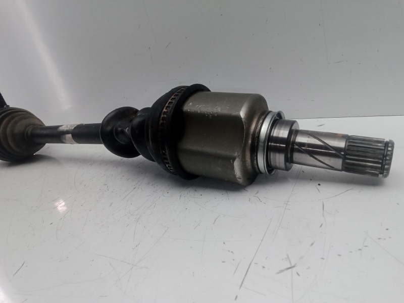 Recambio de transmision delantera izquierda para dacia dokker express 1.5 dci diesel fap cat referencia OEM IAM   