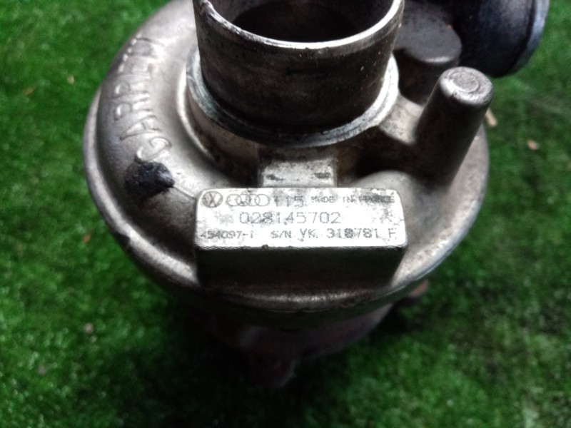 Recambio de turbocompresor para audi a4 berlina (b5) 1.9 tdi referencia OEM IAM 028145702-4540971  