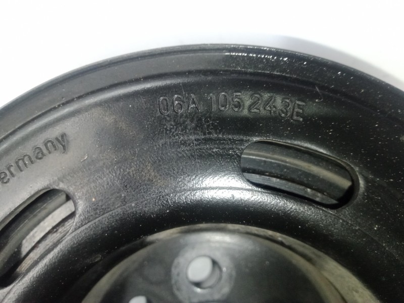 Recambio de polea cigueñal para seat toledo (1m2) 1.8 20v turbo referencia OEM IAM 06A105243E  DIAMETRO: 140MM