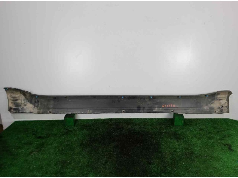 Recambio de faldon lateral para mitsubishi montero (v80/v90) 3.2 di-d cat referencia OEM IAM 7405A094 DERECHO 
