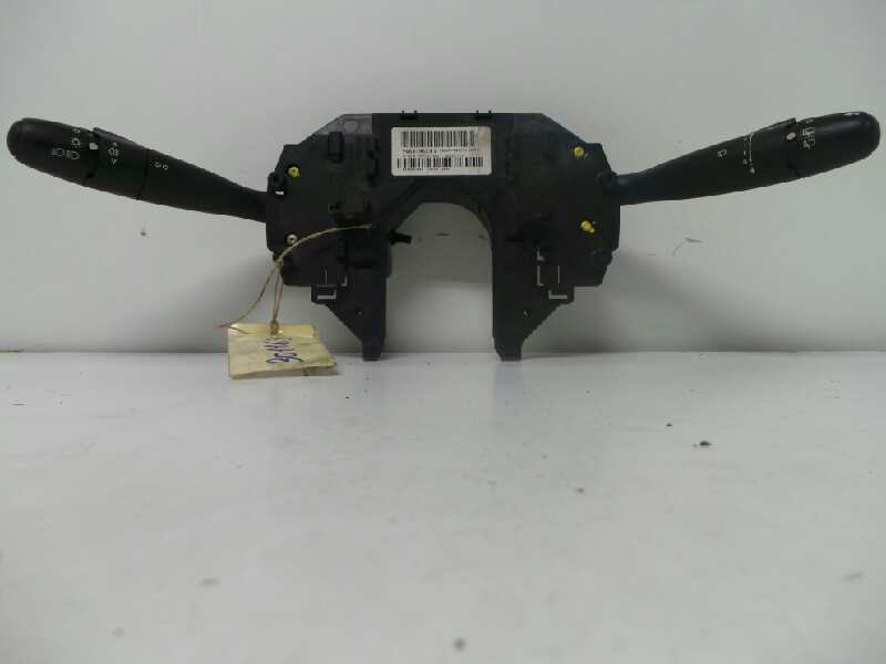 Recambio de mando luces para citroën c4 berlina referencia OEM IAM 96644962XT COM.2000 CON DEFECTO