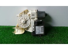 Recambio de motor elevalunas trasero derecho para ford focus berlina (cap) 1.6 tdci cat referencia OEM IAM 5WK11575J-0130822218-