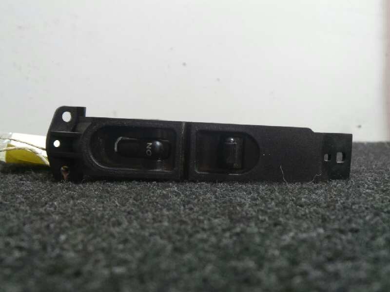 Recambio de mando elevalunas trasero izquierdo para mg serie 45 (rt) 1.6 16v cat referencia OEM IAM   