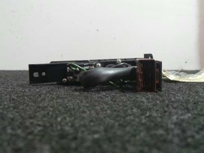 Recambio de mando elevalunas trasero izquierdo para mg serie 45 (rt) 1.6 16v cat referencia OEM IAM   