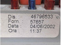 Recambio de caja reles / fusibles para fiat stilo (192) 1.6 16v cat referencia OEM IAM 46796533   2