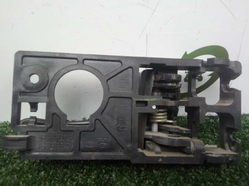 Recambio de maneta interior delantera izquierda para hyundai i10 1.1 12v cat referencia OEM IAM 826130X000  