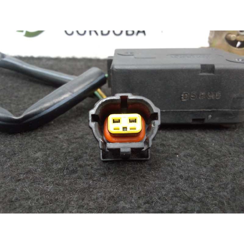 Recambio de cerradura puerta delantera derecha para volvo serie 460 1.6 cat referencia OEM IAM  2.PINES 