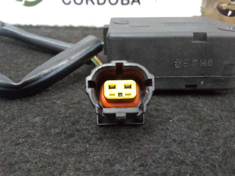 Recambio de cerradura puerta delantera derecha para volvo serie 460 1.6 cat referencia OEM IAM  2.PINES 