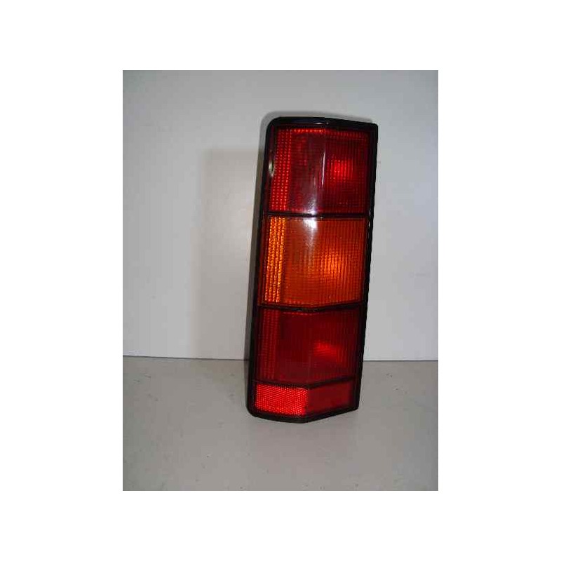 Recambio de piloto trasero izquierdo para renault rapid/express (f40) referencia OEM IAM  85-91 