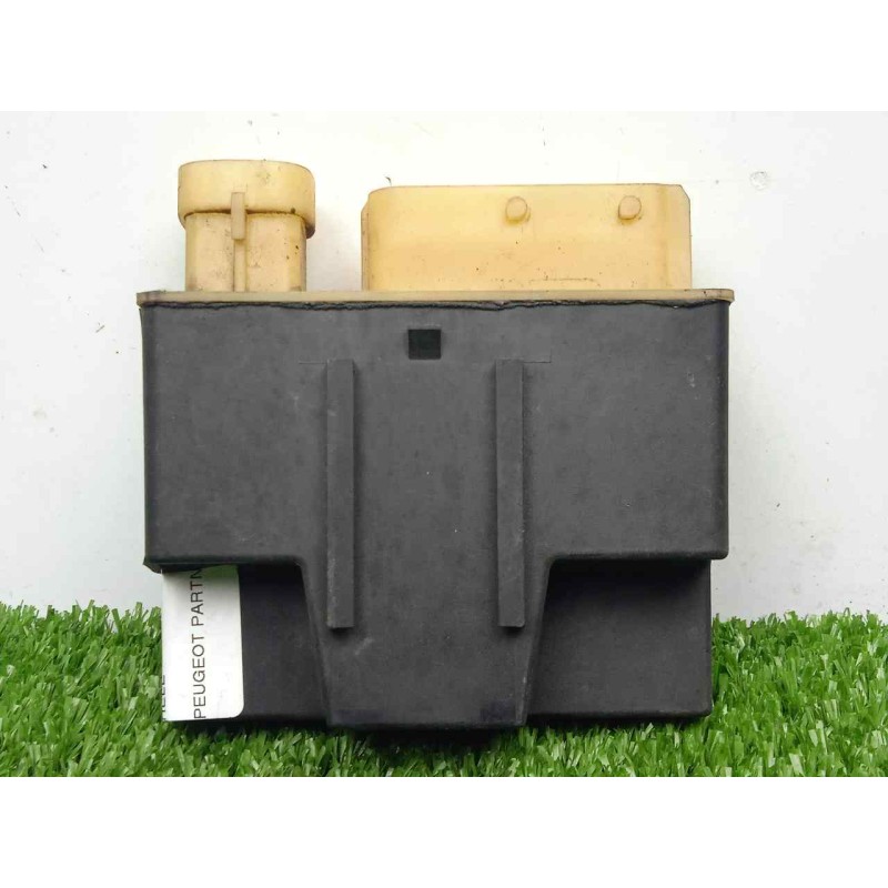 Recambio de caja precalentamiento para peugeot partner kasten 1.6 16v hdi fap referencia OEM IAM 9652021180  