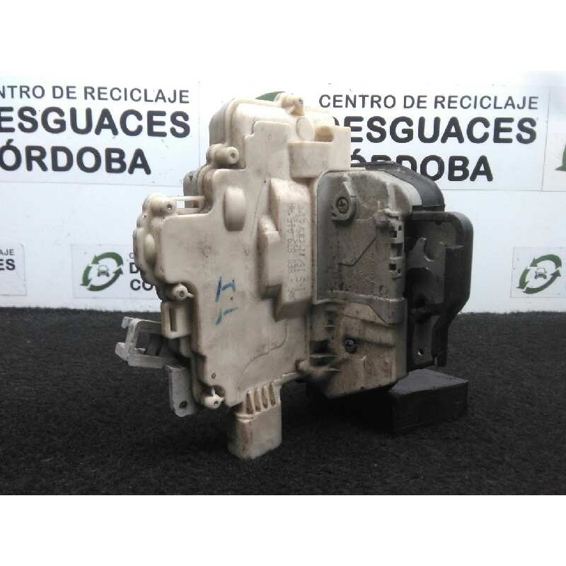 Recambio de cerradura puerta trasera izquierda para seat exeo berlina (3r2) 2.0 tdi referencia OEM IAM   