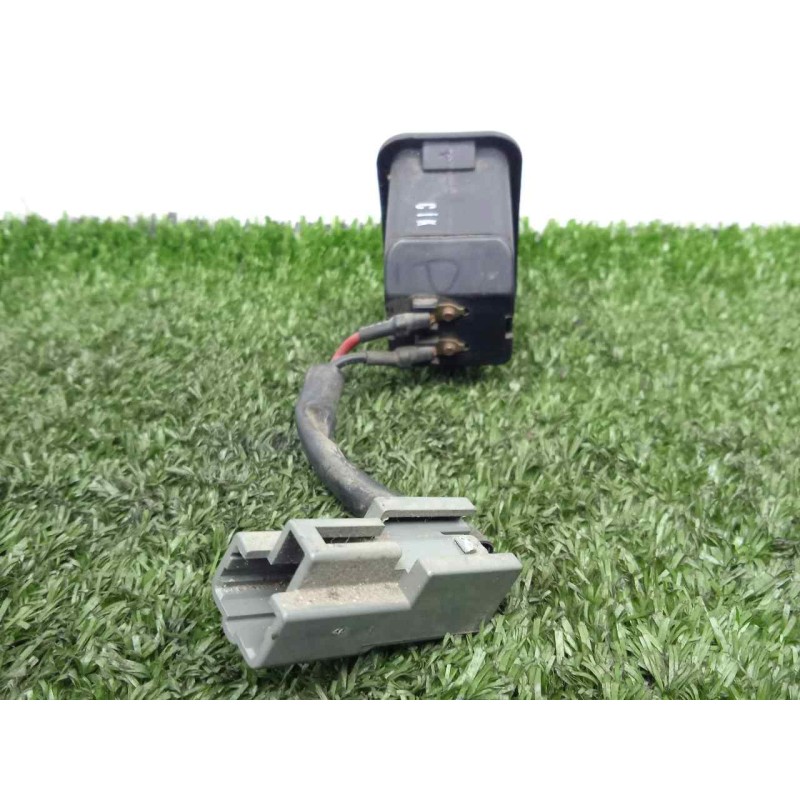 Recambio de interruptor para hyundai santa fe (bm) 2.2 crdi cat referencia OEM IAM 935552B000 GASOLINA 