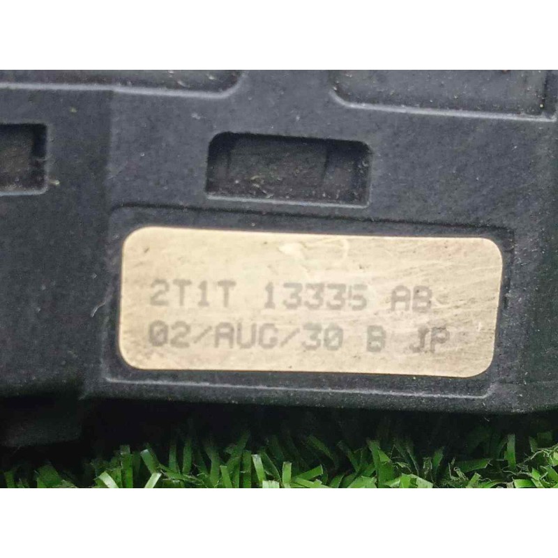 Recambio de mando luces para ford tourneo connect (tc7) 1.8 tdci cat referencia OEM IAM 2T1T13335AB  