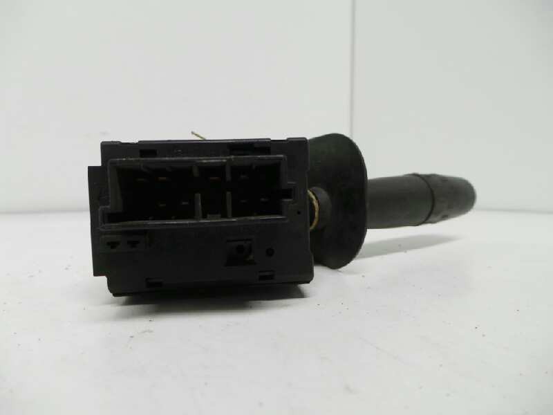 Recambio de mando limpia para citroën xantia berlina referencia OEM IAM 96132773ZL  1580022