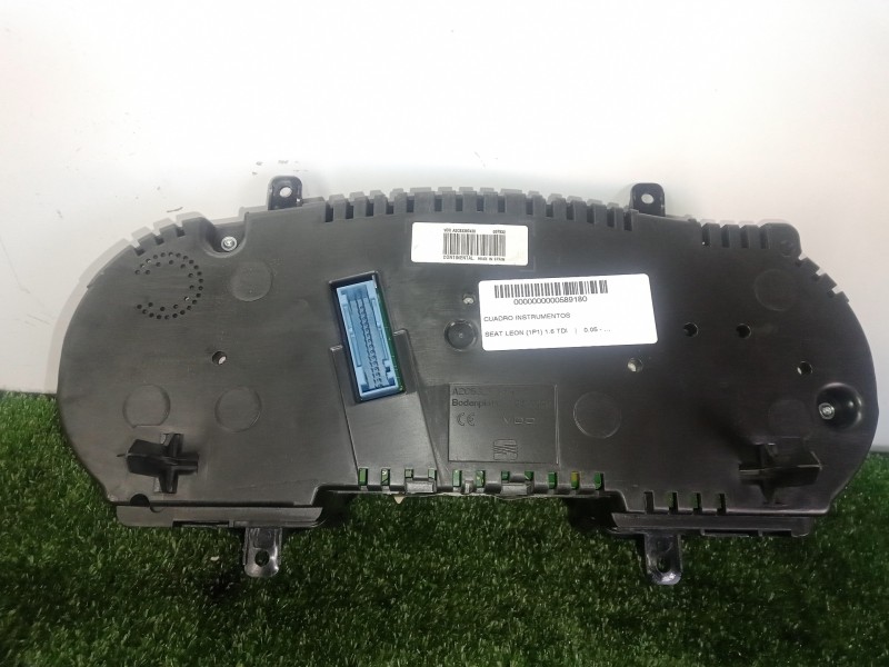 Recambio de cuadro instrumentos para seat leon (1p1) 1.6 tdi referencia OEM IAM 1P0920853C-A2C53387420  
