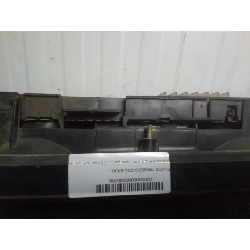 Recambio de piloto trasero izquierdo para volkswagen santana (327) 1.6 diesel (cr. jk. jp) referencia OEM IAM   