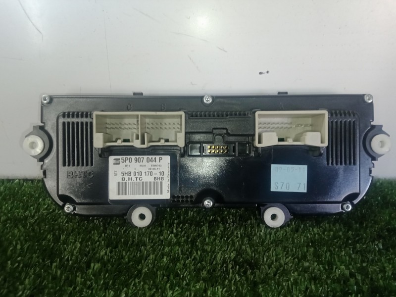 Recambio de mando climatizador para seat leon (1p1) 1.6 tdi referencia OEM IAM 5P0907044P-5HB01017010  